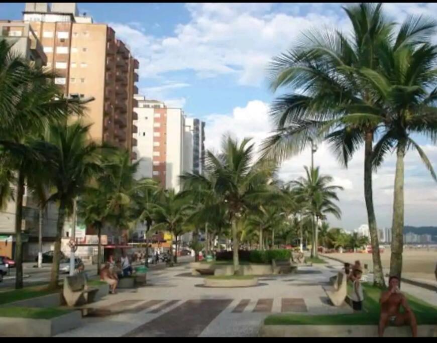 Apartamento 2 Dormitorios E Sacada Gourmet Frente Ao Mar Praia Grande  Eksteriør bilde
